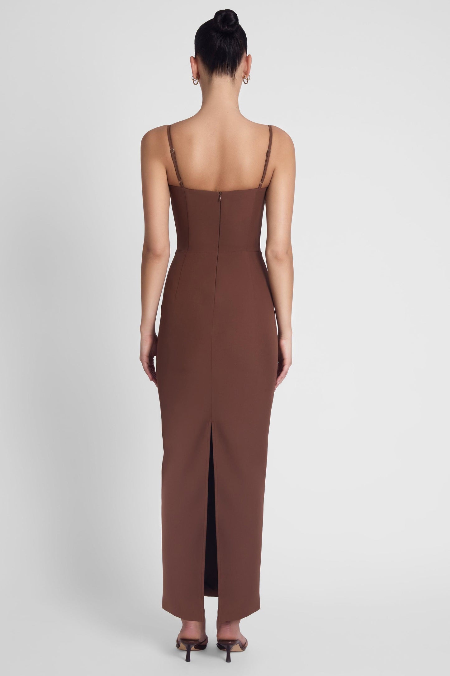 Elegant Midi Dress | Bodycon Style with Structured Bodice | Adjustable Straps for Flattering Fit 3