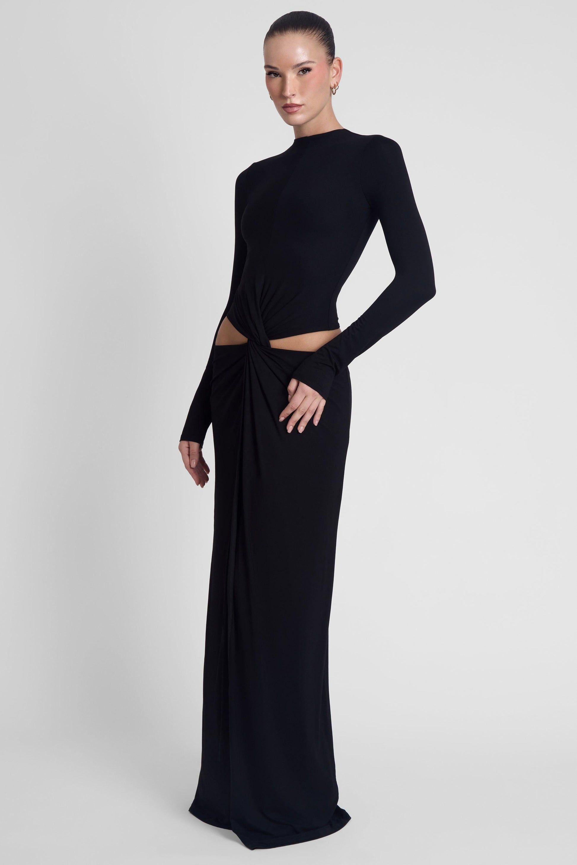 Elegant Collection | Black Maxi Dress with Long Sleeves & Front Slit | Timeless Style for Special Occasions 4