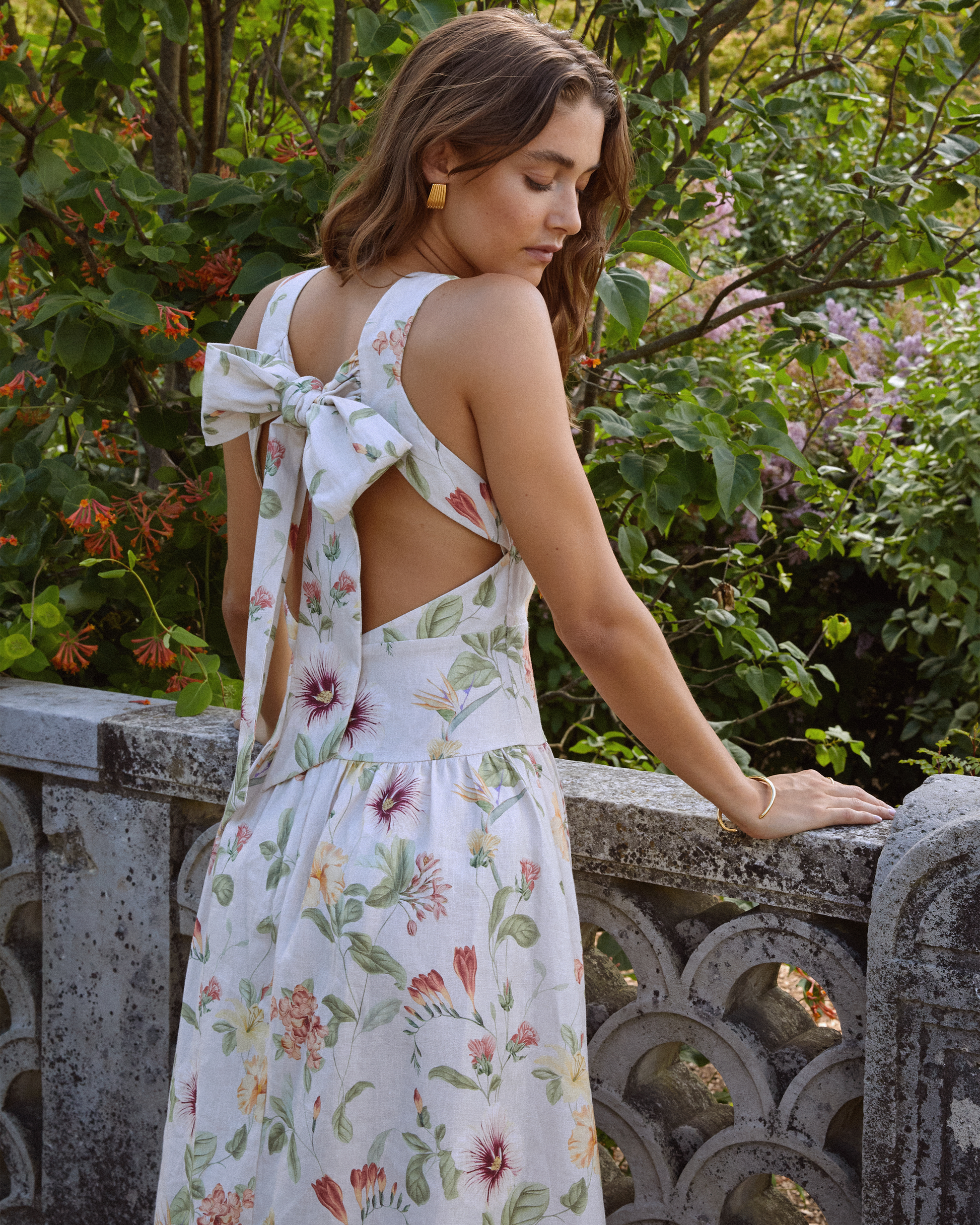 Elegant Linen Dress | Women's Summer Dress with Open Back & Bow Detail | Timeless Style for Any Occasion 0