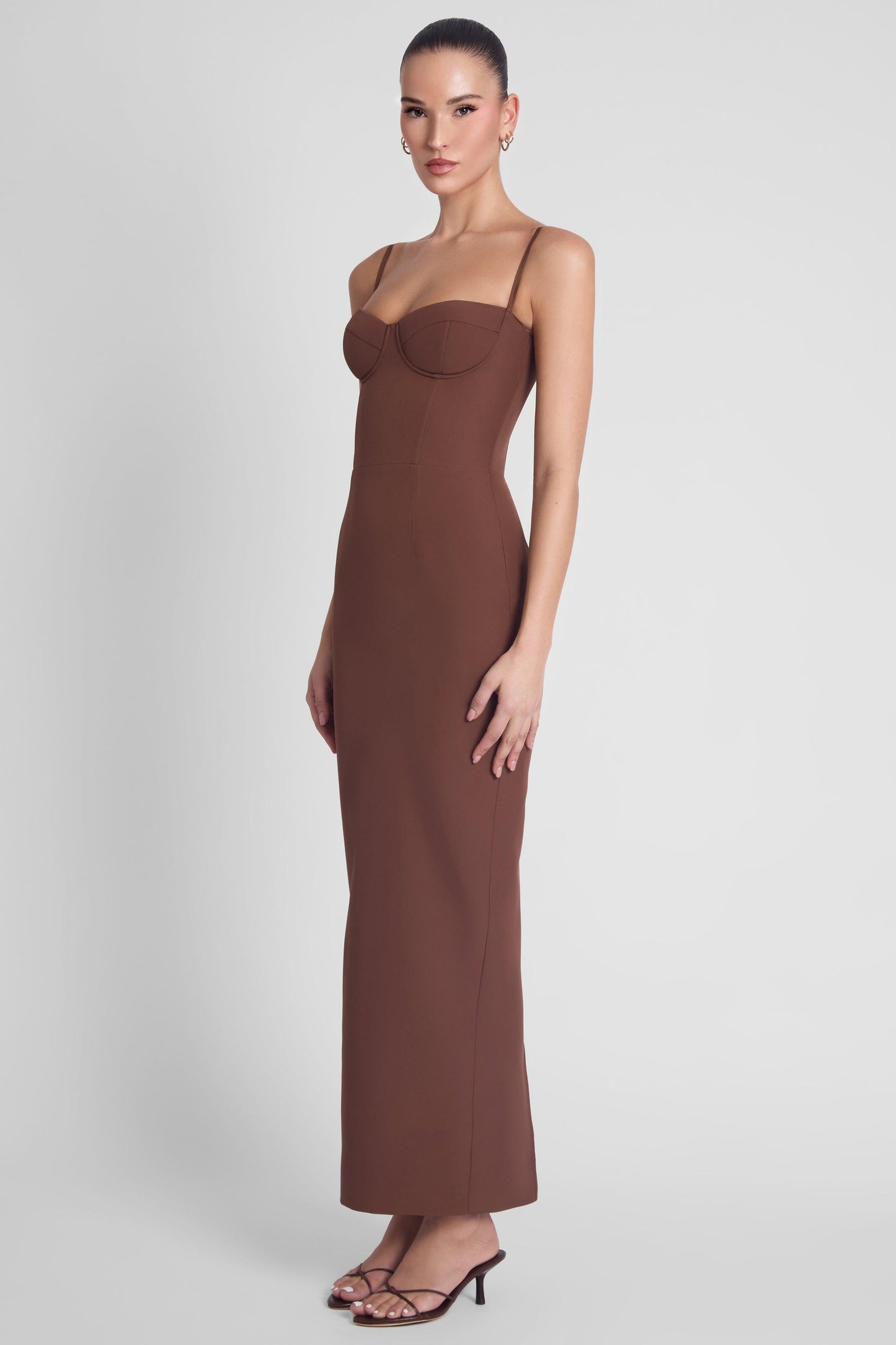 Elegant Midi Dress | Bodycon Style with Structured Bodice | Adjustable Straps for Flattering Fit 1