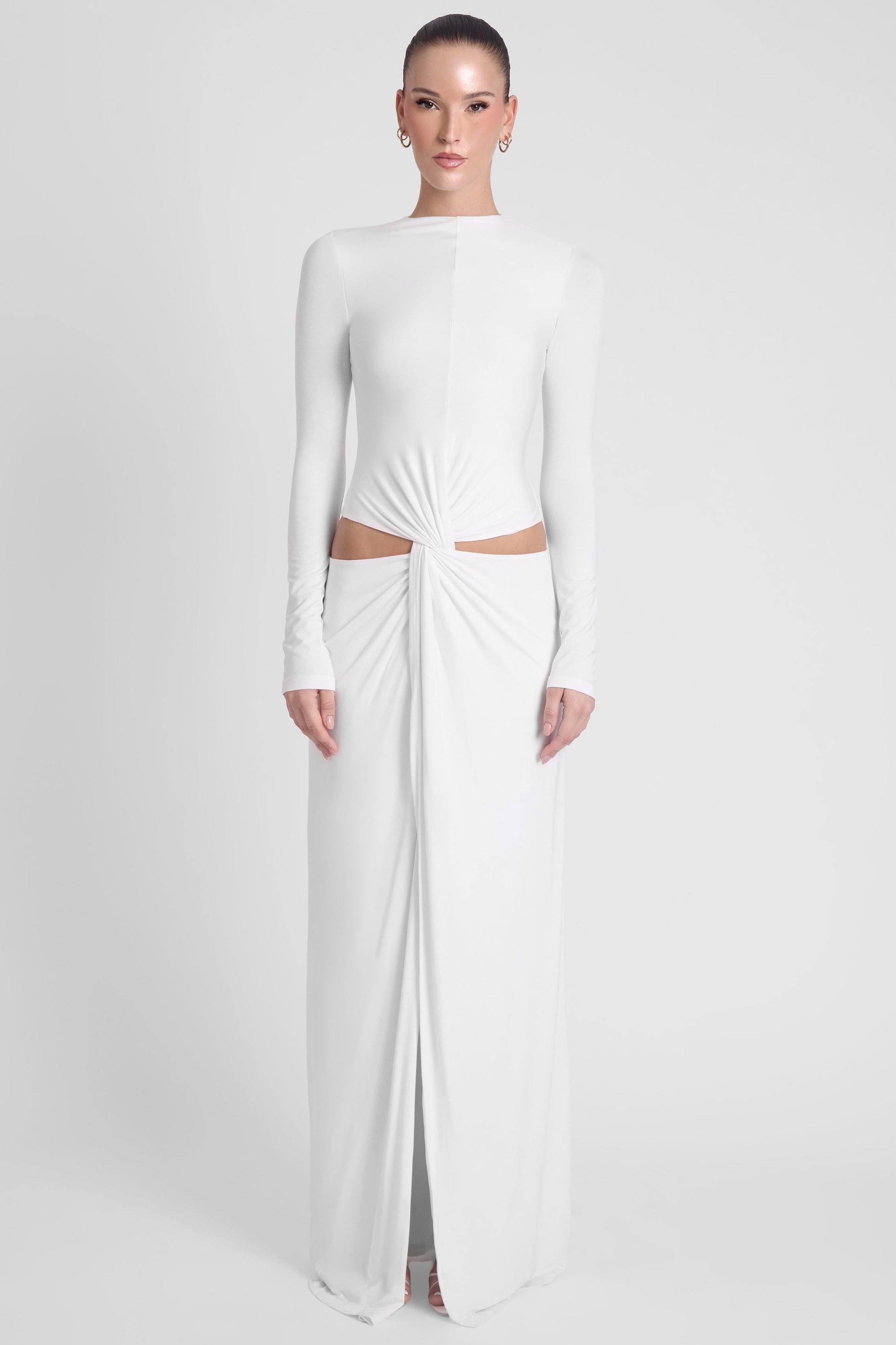 Elegant White Maxi Dress with Long Sleeves & Front Slit for Timeless Style 0