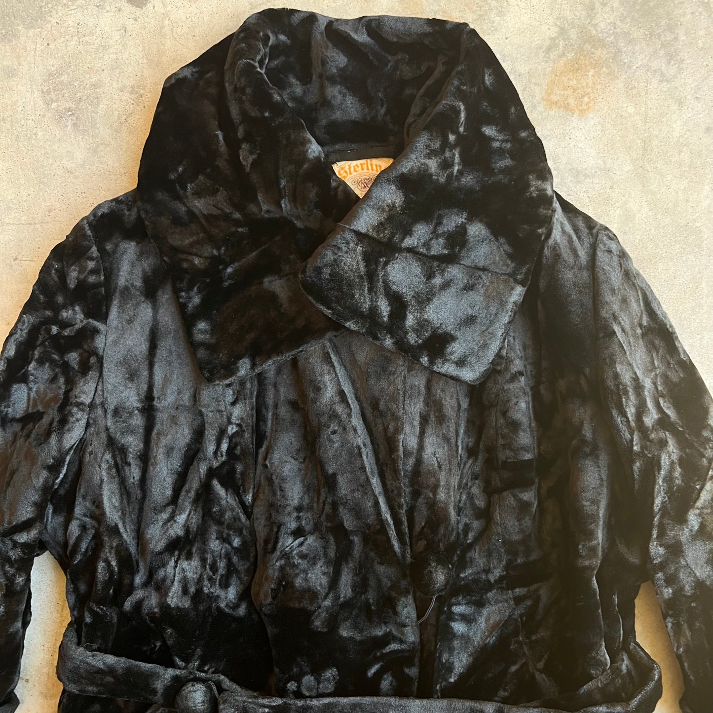 c. Late 1910s-Early 1920s Faux Fur Plush Coat