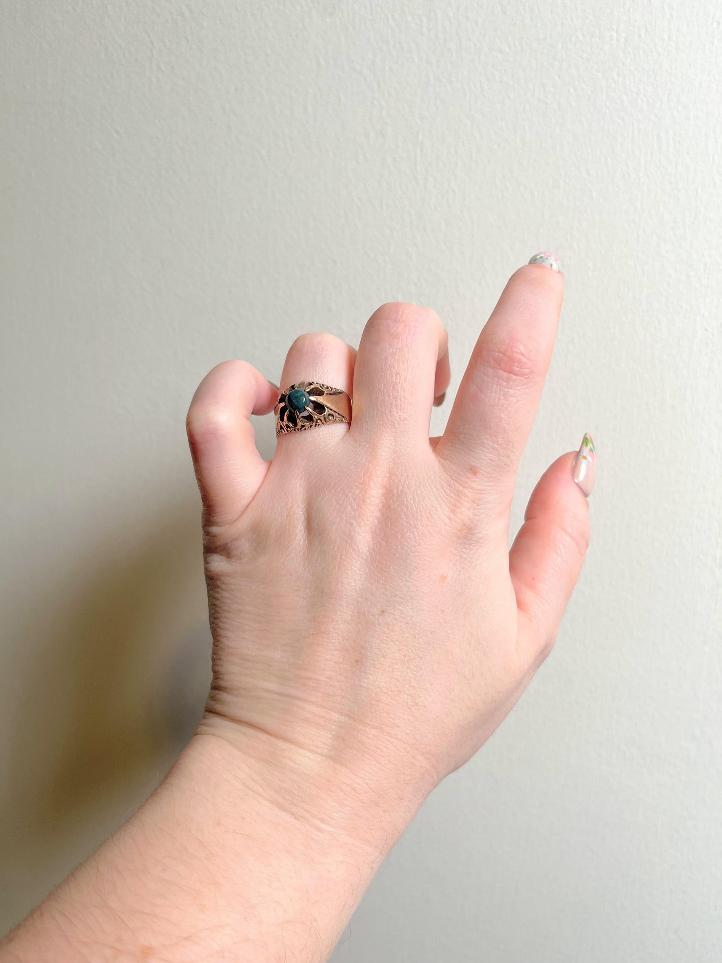 14k Gold Bloodstone Belcher Ring | Antique Victorian Jewelry