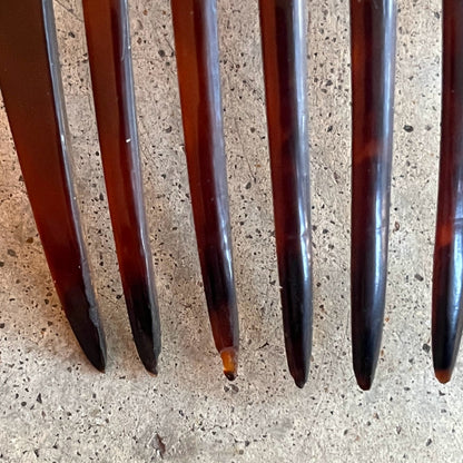 Mid-19th c. Carved Tortoise Shell Comb