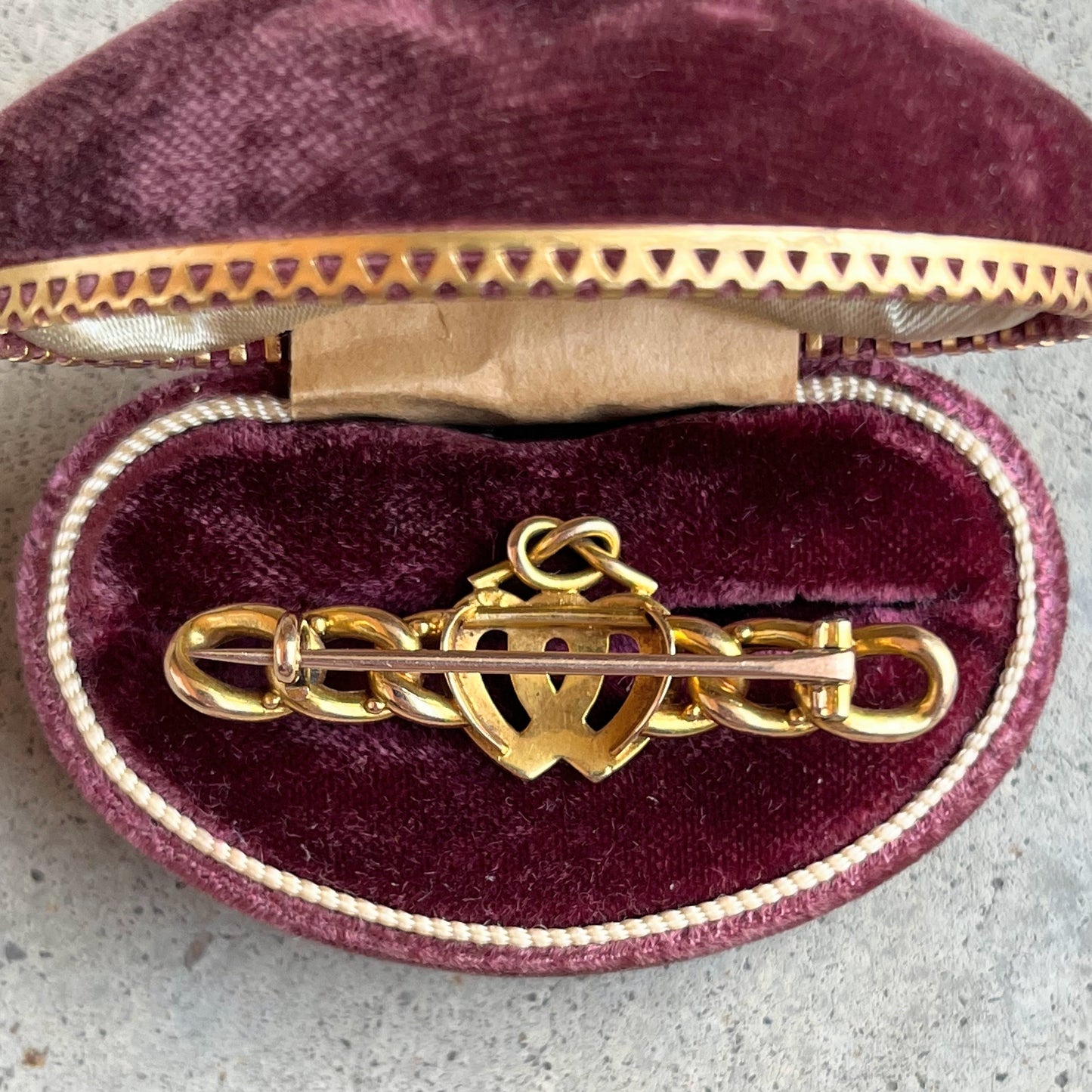 Late 19th c. 14k Gold Lover's Knot Double Heart Brooch