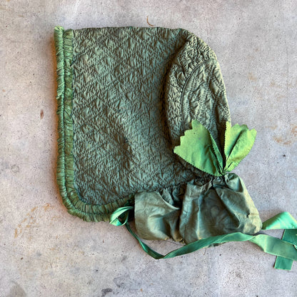 Mid-19th c. Quilted Hood / Bonnet