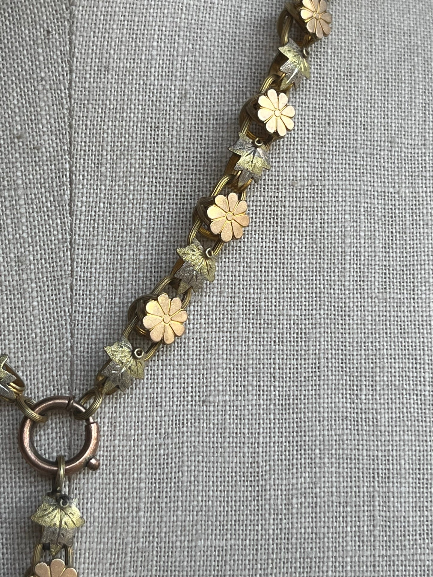 c. 1880s Gold Filled Daisy Book Chain