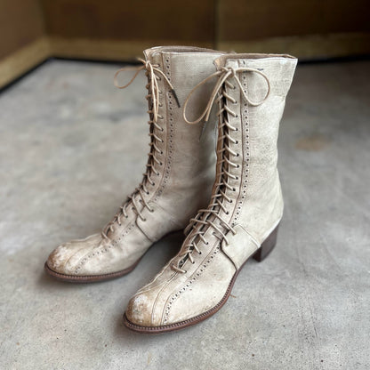 c. 1910s Cream Lace Up Boots | Approx Sz 6