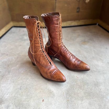 c. 1910s Brown Lace Up Boots | Approx Sz 9