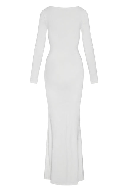 Oasis Collection | White Maxi Dress with Sculptural Draping | Elegant Fit for Any Occasion 7