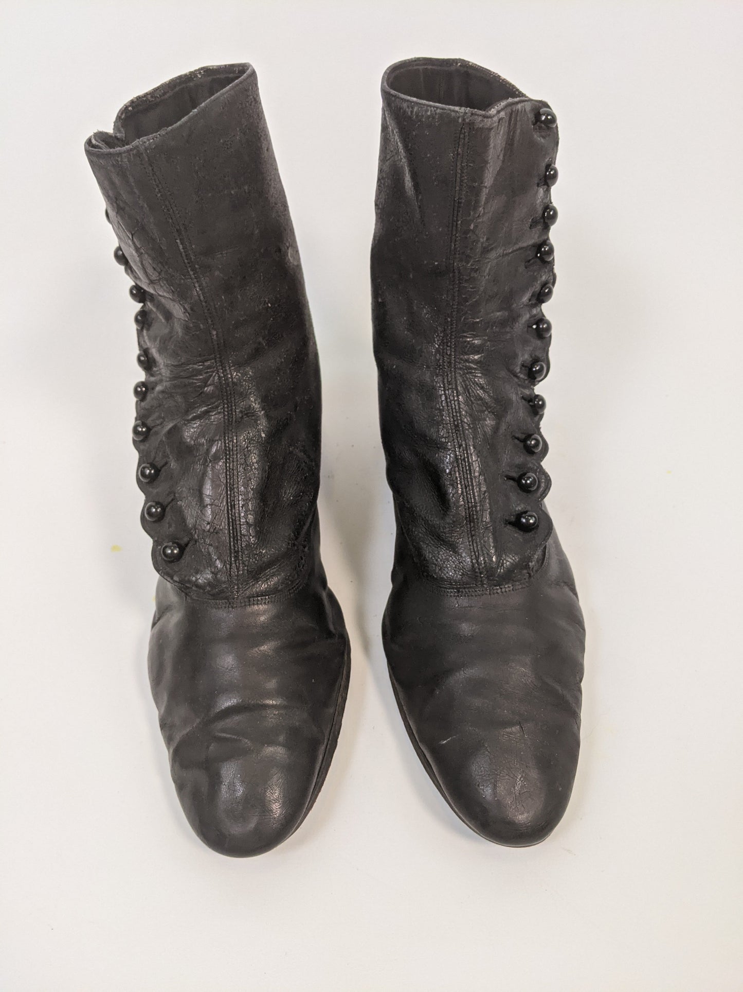 1890s "Sorosis" Side Button Boots | Approx Sz 8-8.5