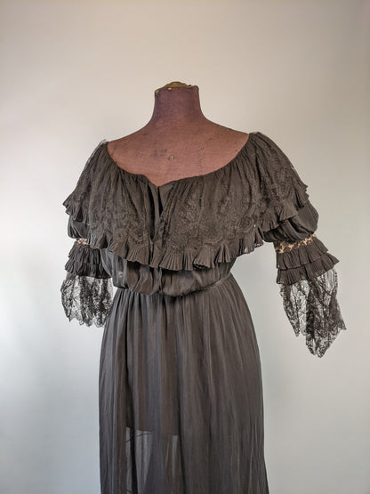 1900s Evening Gown