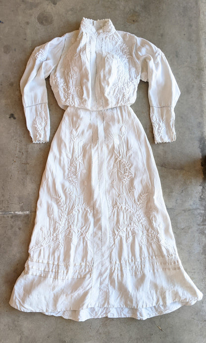 1900s Thistle Linen Dress