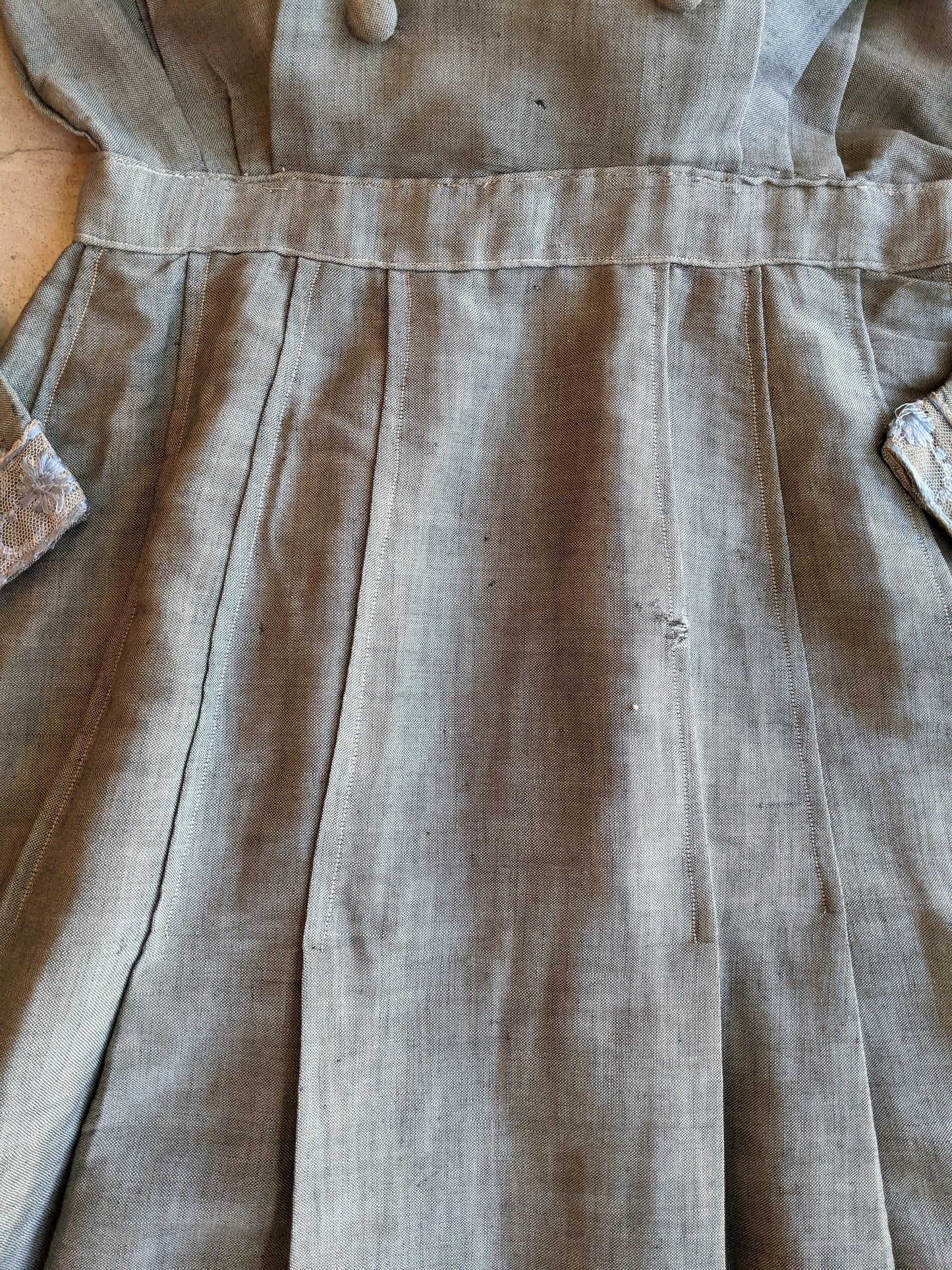 1900s Green Dress