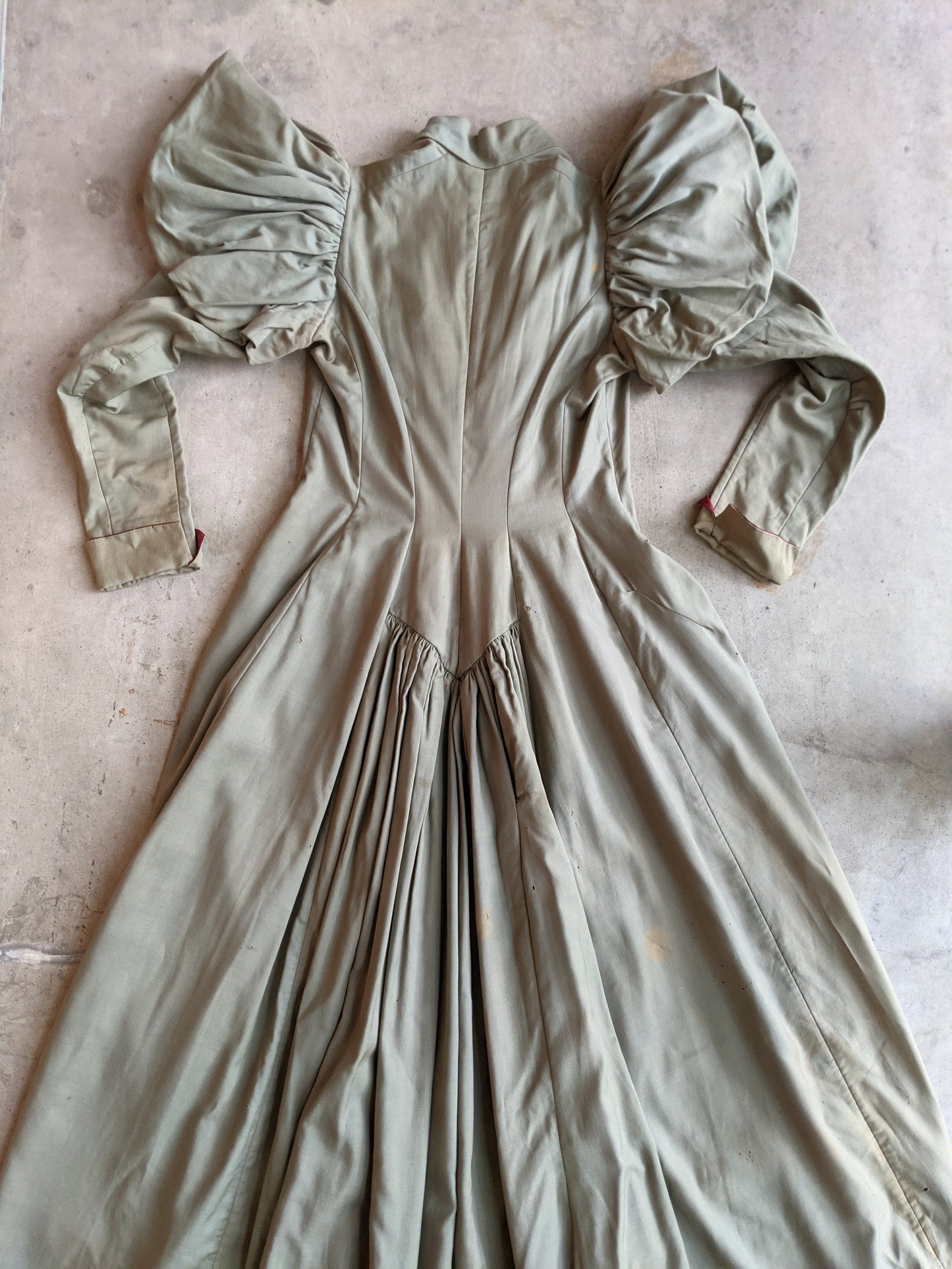 1890s Wrapper Dress or Tea Gown | Study + Display