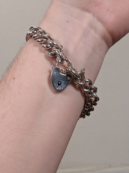 1907 Sterling Silver Curb Bracelet + Heart Lock