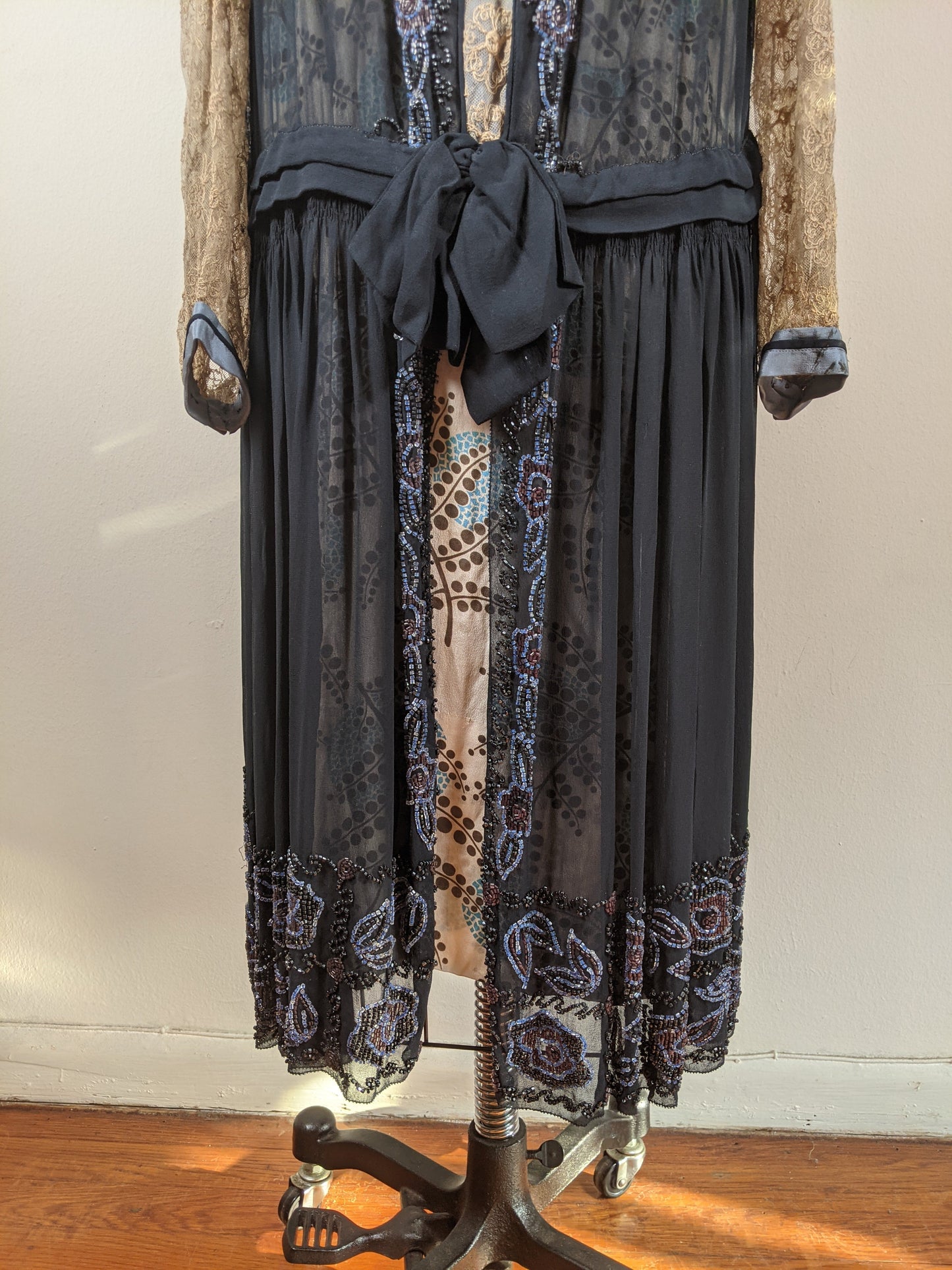 RESERVED | 1920s Beaded Dress