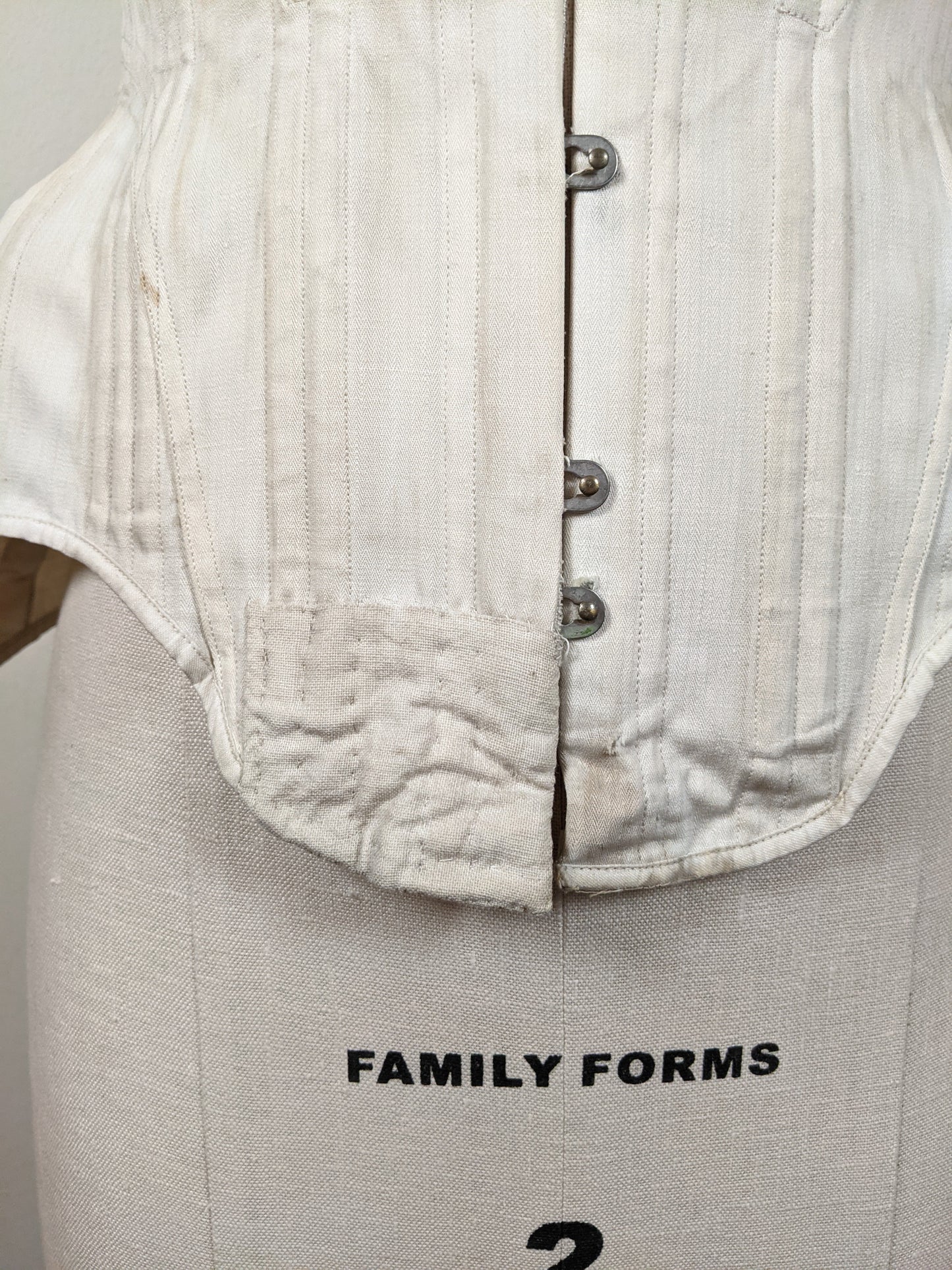 1900s R&G Tapering Waist Corset | 23"