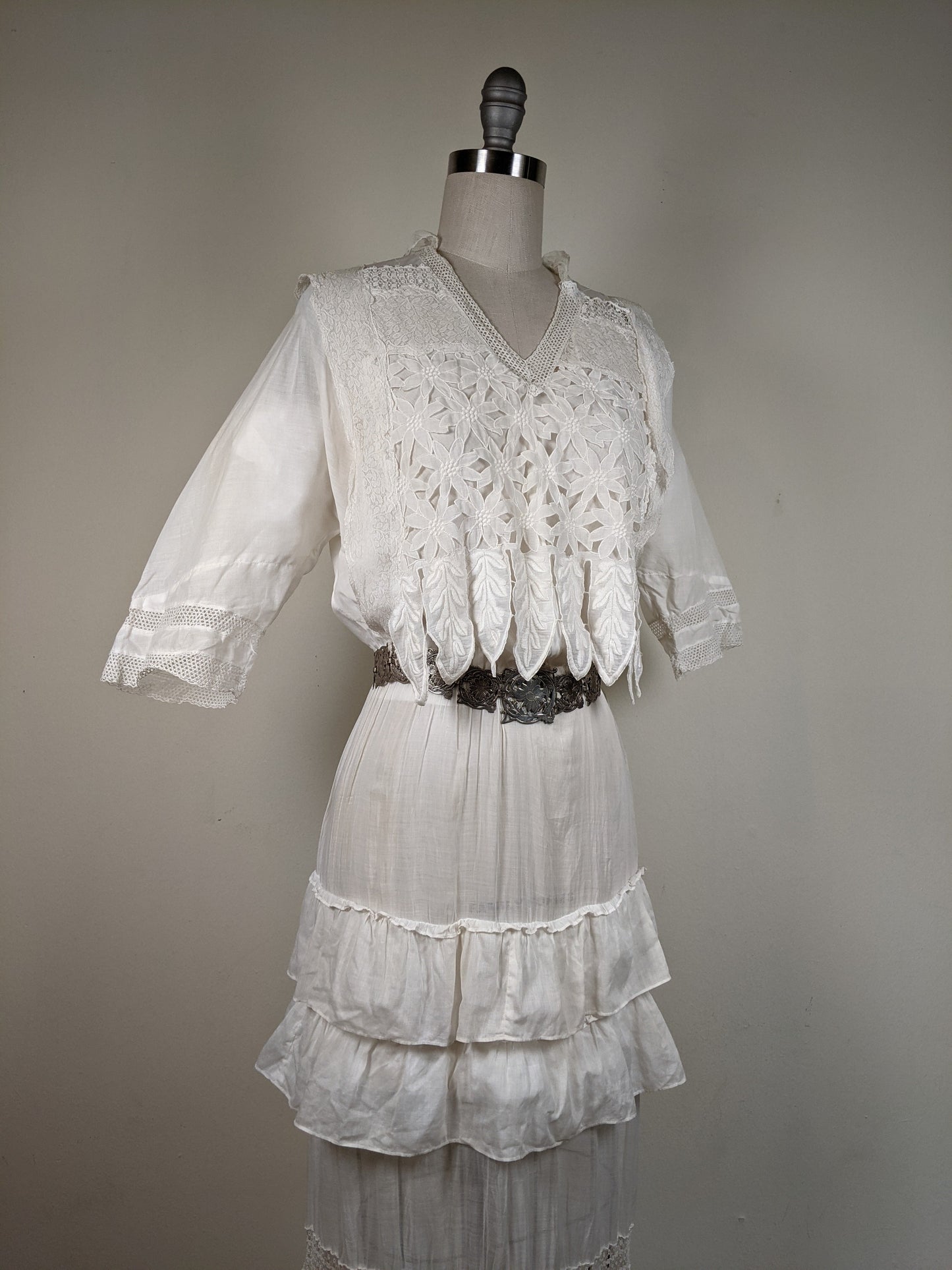 1910s Flower Motif Lingerie Dress