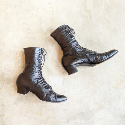 c. 1910s-1920s Black Lace Up Boots | Approx Sz 7.5