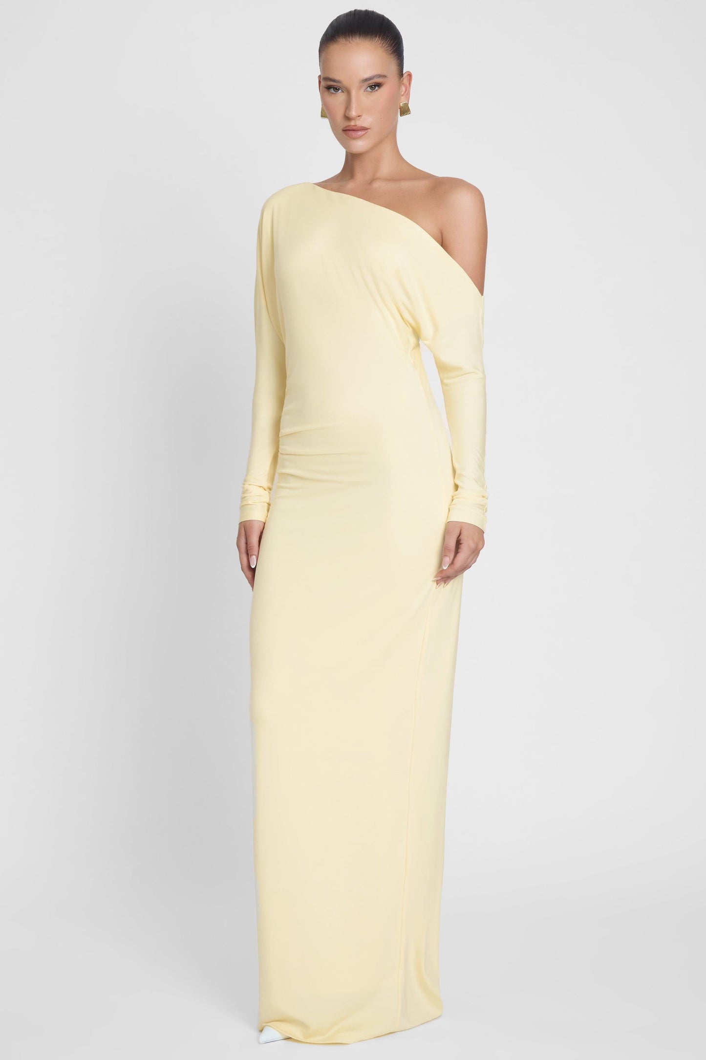 Sola Collection | Maxi Dress for Women with Off-Shoulder Neckline | Effortless Elegance for Any Occasion 1