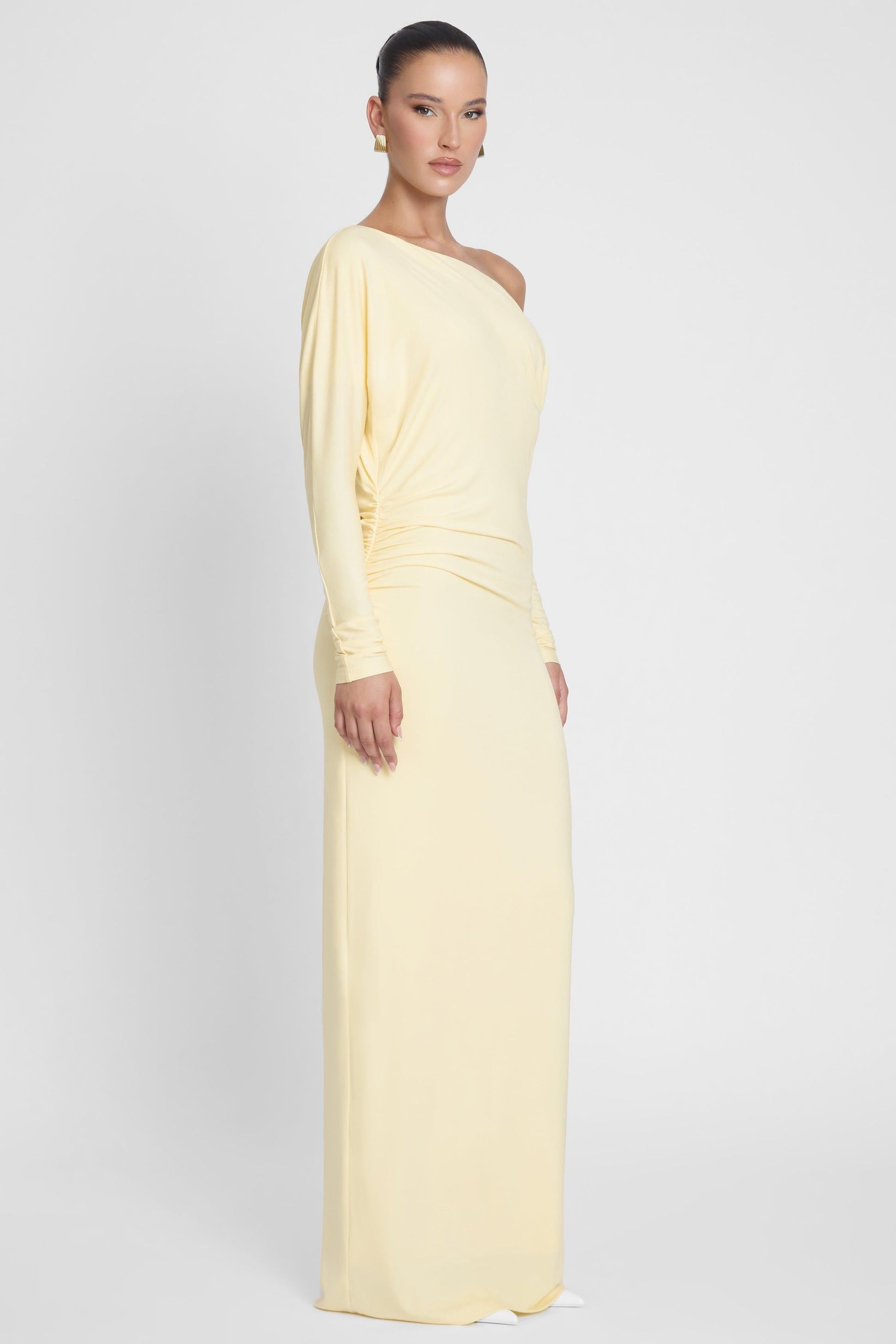 Sola Collection | Maxi Dress for Women with Off-Shoulder Neckline | Effortless Elegance for Any Occasion 4